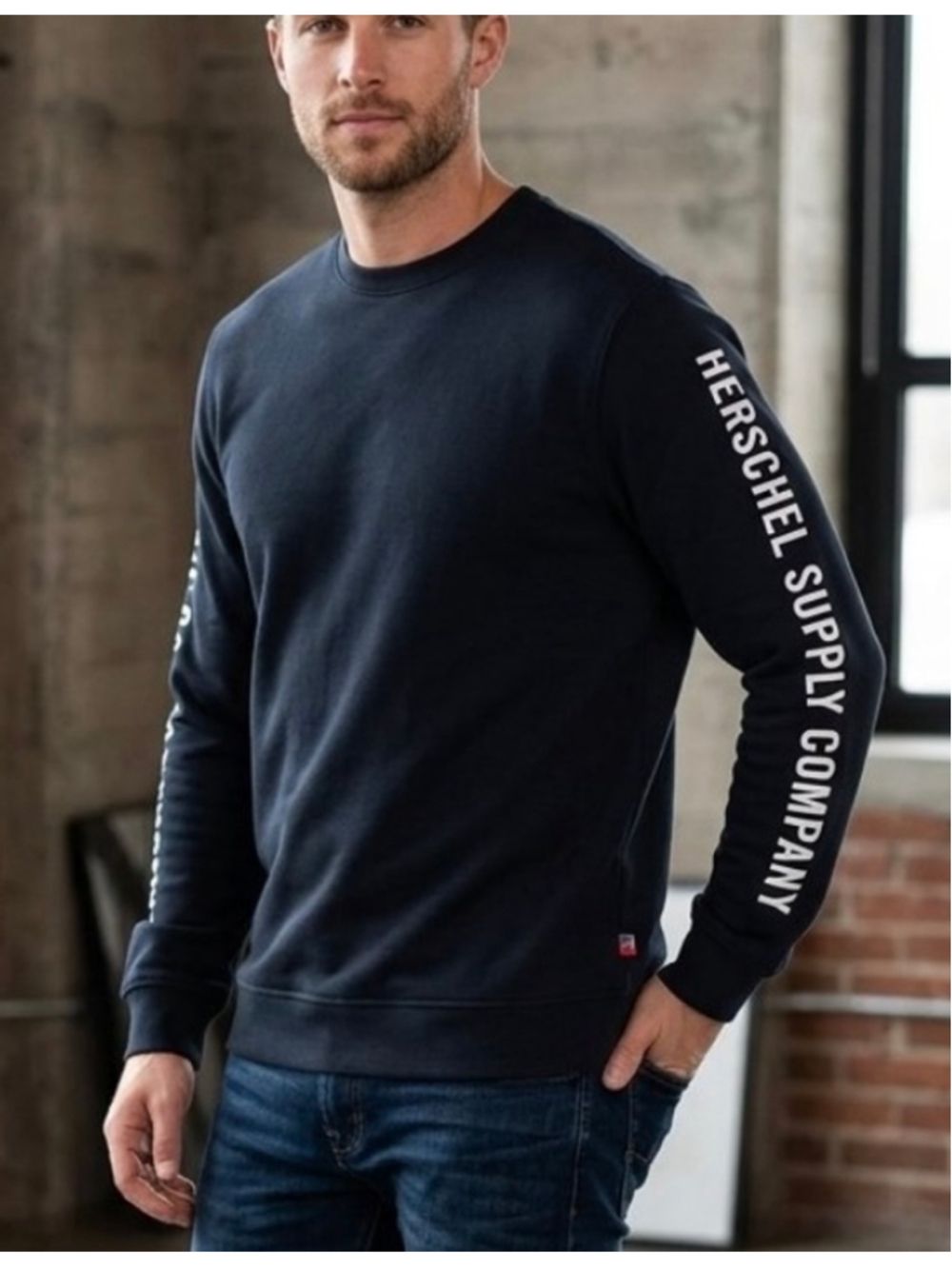 Herschel Supply Co men's XL Black Crewneck Long Sleeve Text Sweatshirt 1519